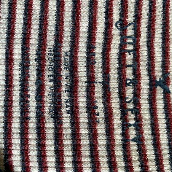 COPY - 3/12$ Bundle Tees | AE Stripped Soft Tee - Picture 3 of 4